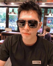 Picture of Chrome Hearts Sunglasses _SKUfw42127595fw